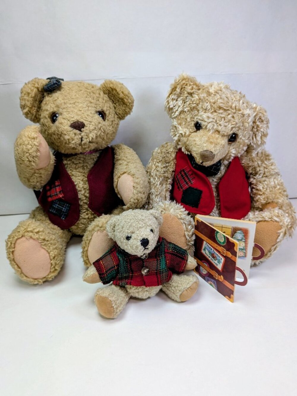 Vintage Teddy Bear Plush Lot of 3 Hallmark Tyler Teddy Geppeddo Fiesta Christmas